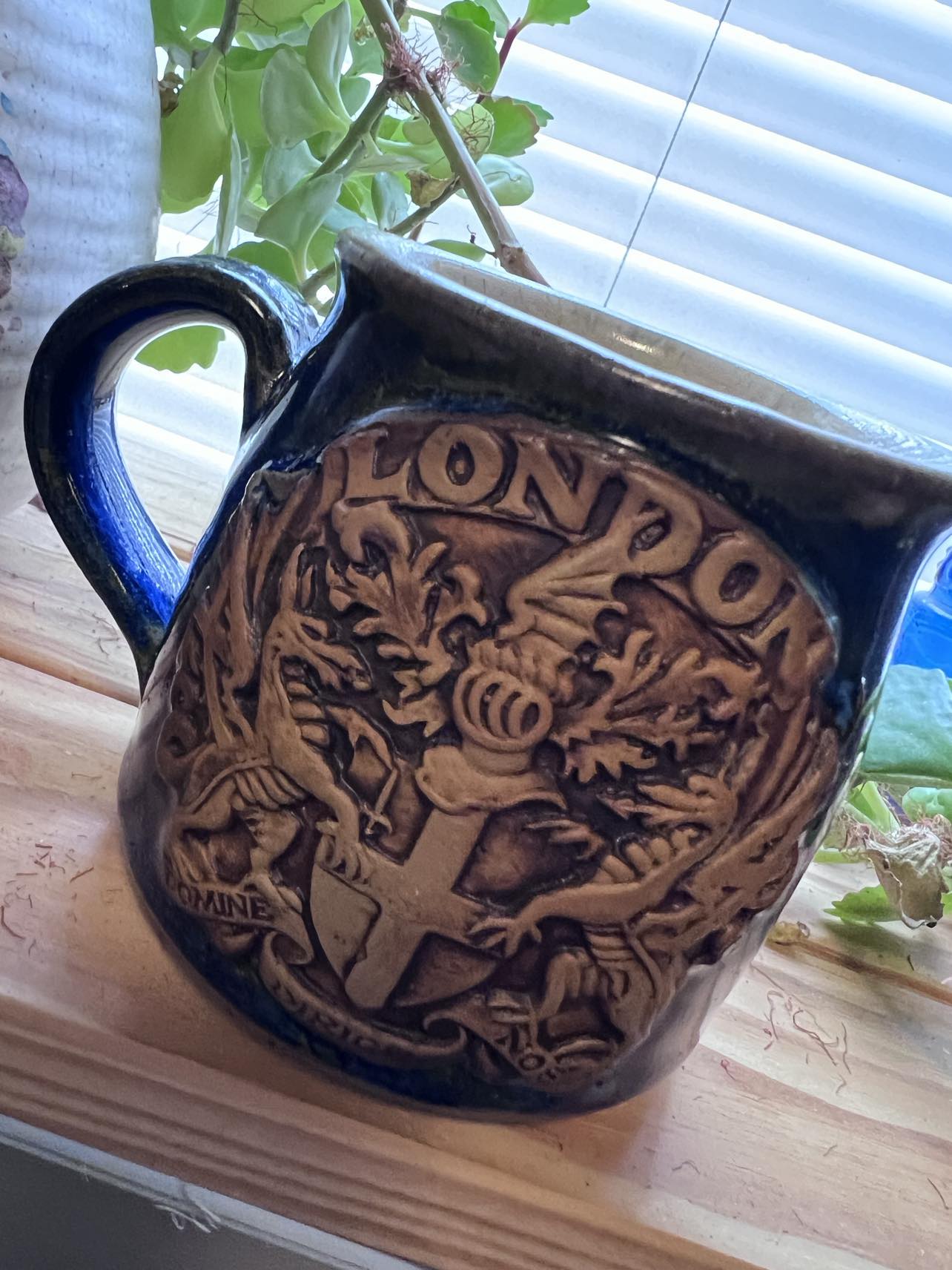 London Handcrafted Stoneware Mug